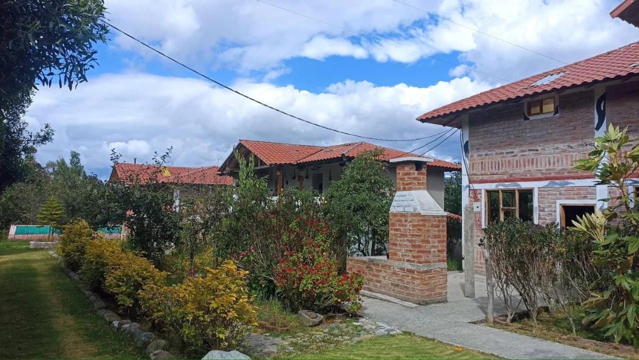 Hostal El Vaquero Chugchilán 외부 사진