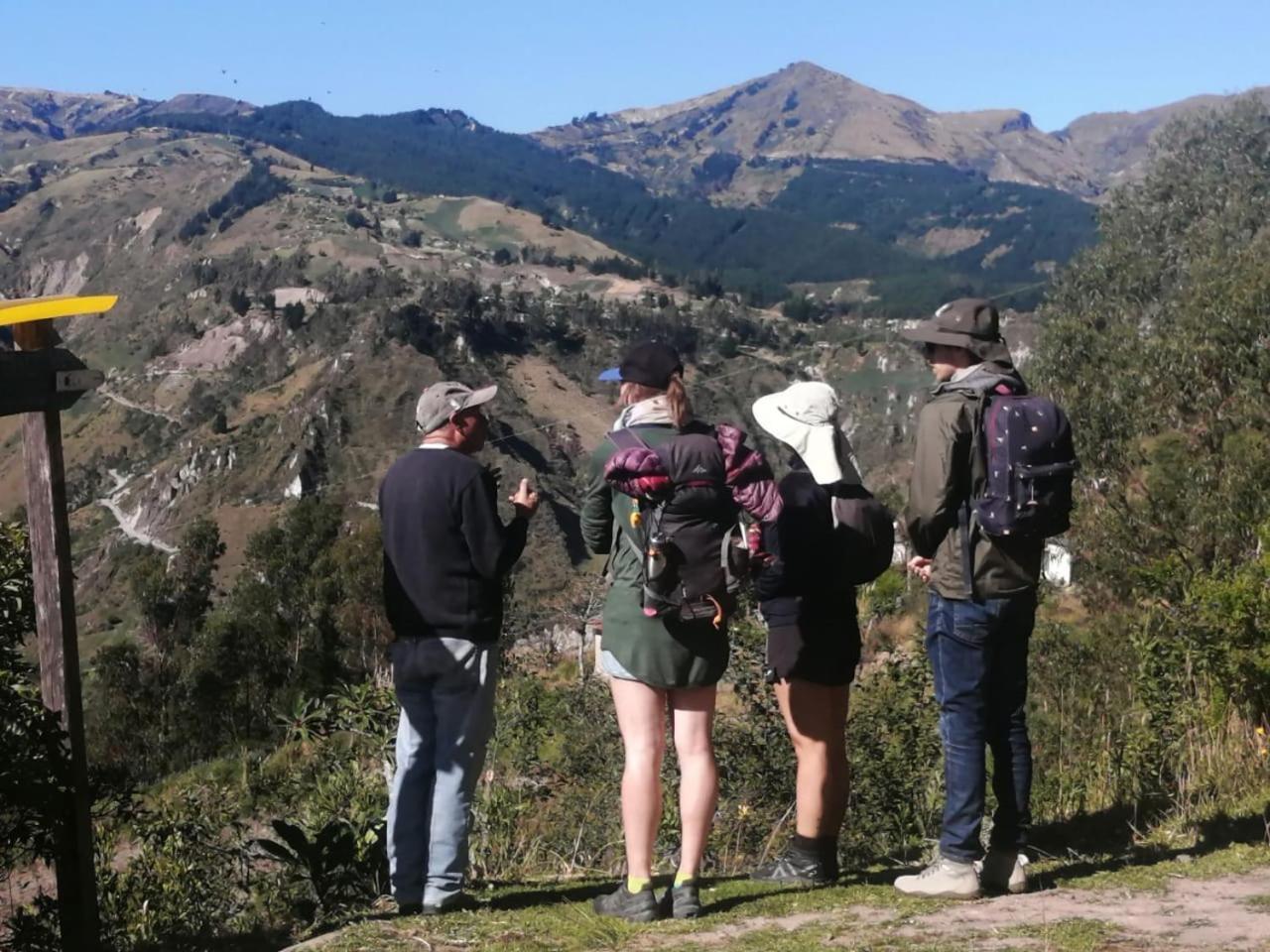 Hostal El Vaquero Chugchilán 외부 사진