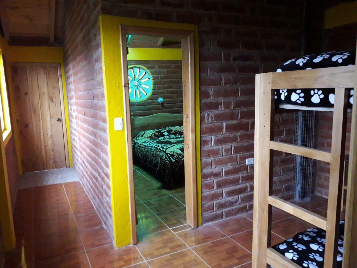 Hostal El Vaquero Chugchilán 외부 사진